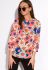 Блуза жіноча в квітковий принт 148P90005 (кораловий/синій)