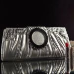 Клатч із лакованої тканини жорсткої форми C0020 (срібний)