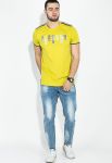 Футболка мужская с принтом на груди 81P0120 (горчичный)