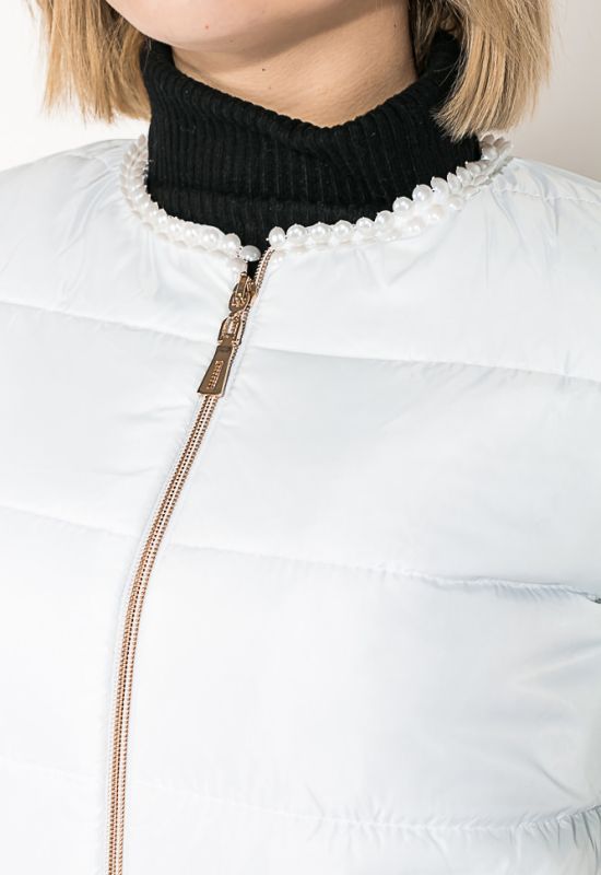 Куртка женская с бусинками на воротнике 80PD805 (белый)