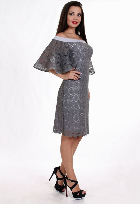 P 0018 Платье коктейльное с рукавами-воланами (серый)