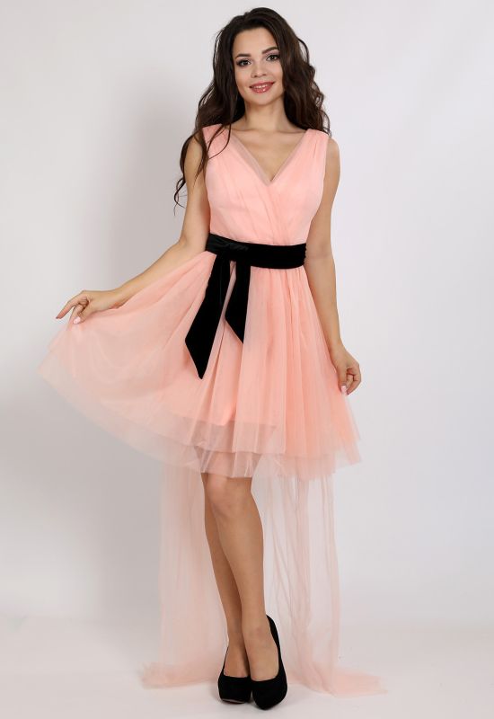 P 1037 Платье коктейльное со съемным шлейфом (персиковый)