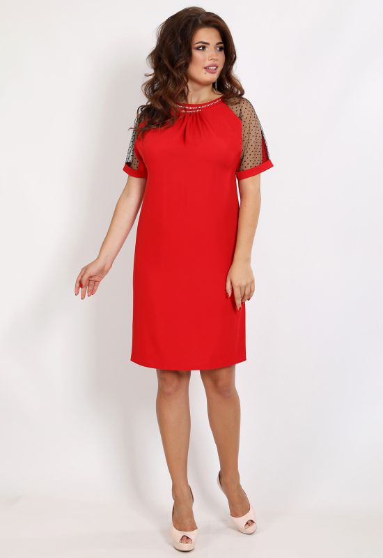 P 2033 Платье коктейльное прямого кроя с декоративной вышивкой камнями (красный)
