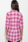 Туника женская в клетку с удлиненной спинкой 64PD220 (малиновый/белый)
